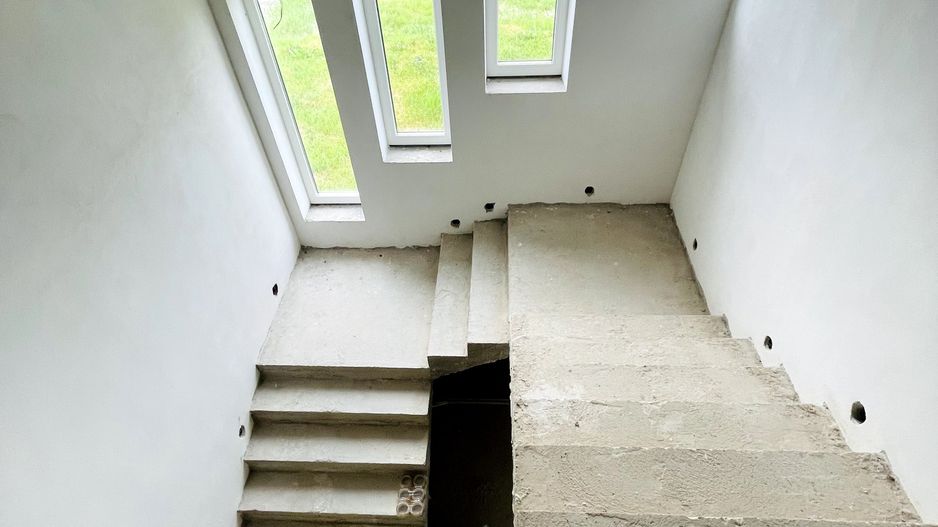 Casǎ de vânzare 7 camere P+E Sânmartin - Poză 6