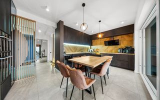 Duplex ultrafinisat | 4 camere | Gradina proprie | Vedere superba | - Poză 7