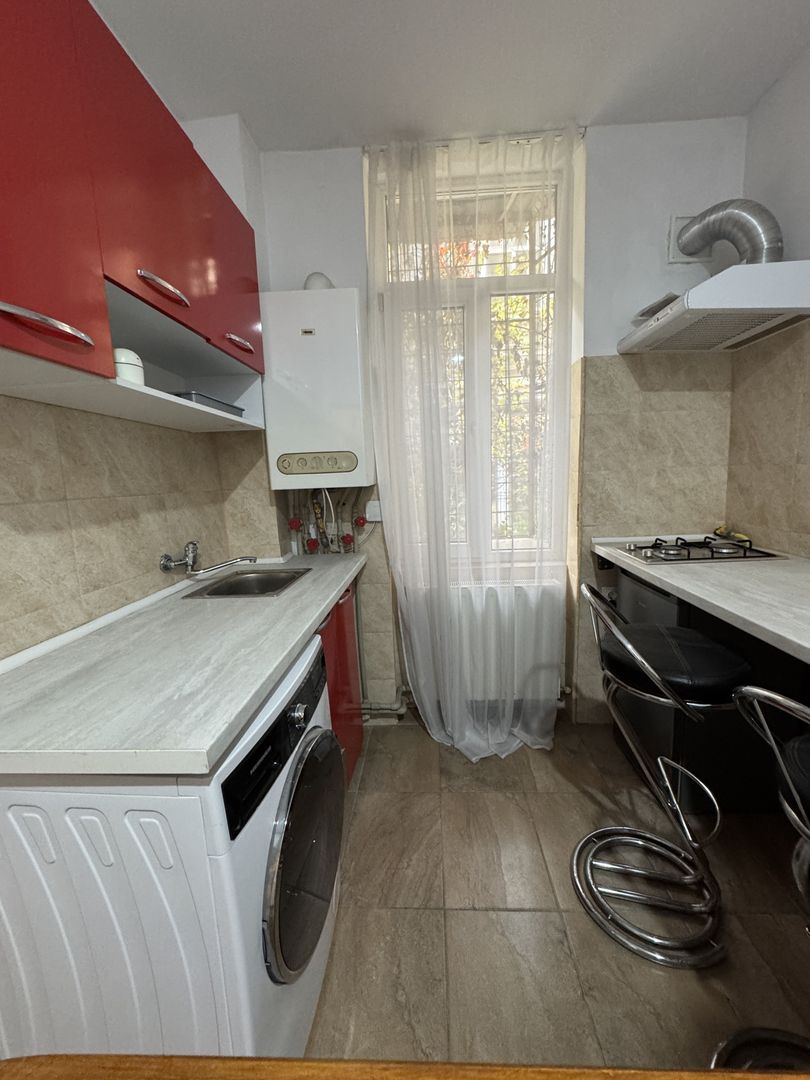 Garsoniera modernă | Creditabila | Cismigiu- Mobilata si Utilata - Poză 6