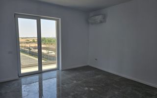Apartament decomandat 3 camere, disponibil imediat, etaj 2/10 - Poză 5