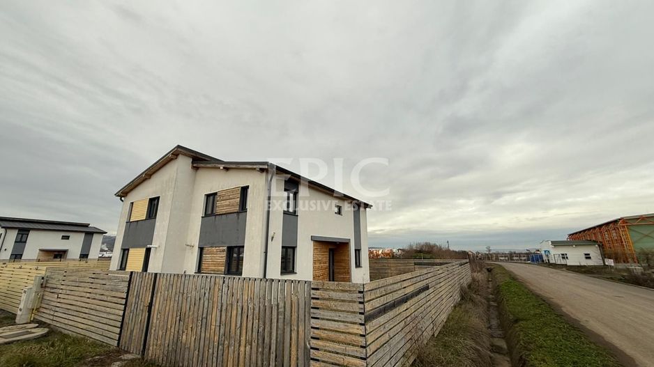 Duplex de vânzare - Poză 1