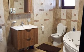 Refugiu la munte - casă cu 3070 mp teren și vedere spre Vârful Rânca - Poză 23