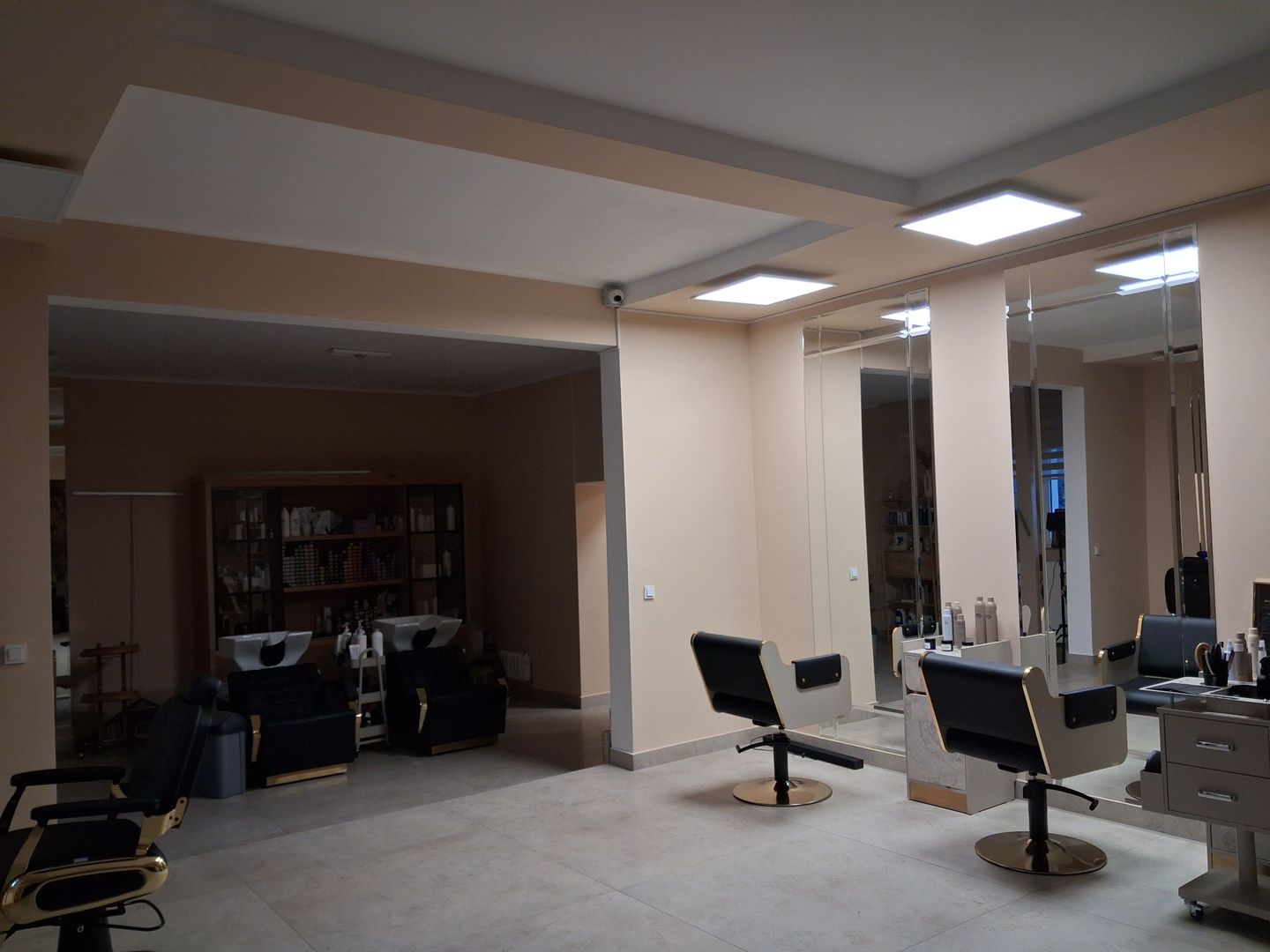 BRASADAS vinde spatiu comercial ULTRACENTRAL 160mp. - Poză 3