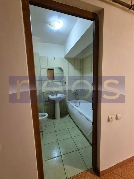 VANZARE GARSONIERA SPATIOASA I LIBERA I VALEA OLTULUI - DRUMUL TABEREI - Poză 8