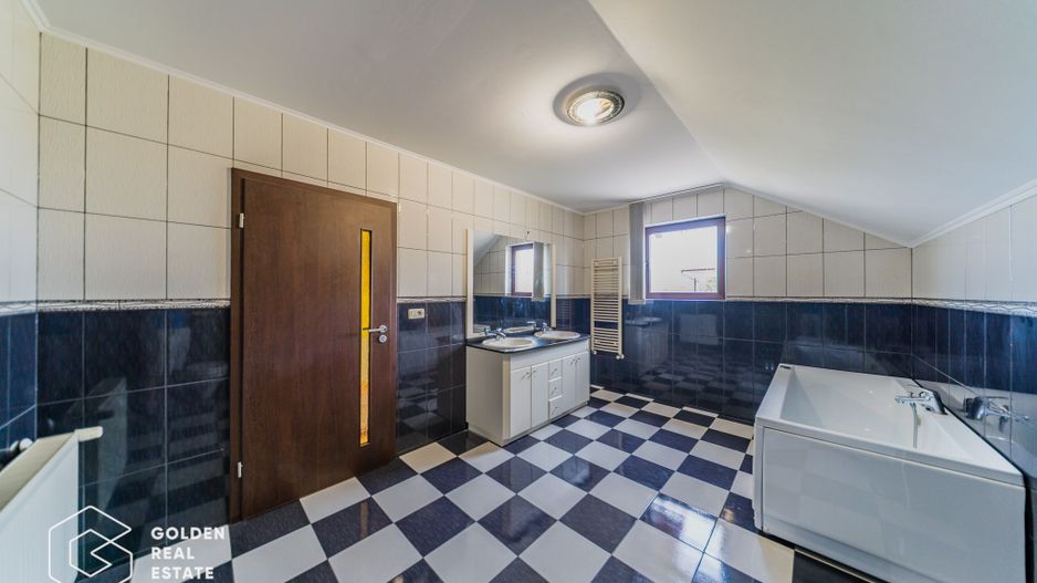 Vila in Poltura, P+E, comision 0% - Poză 31
