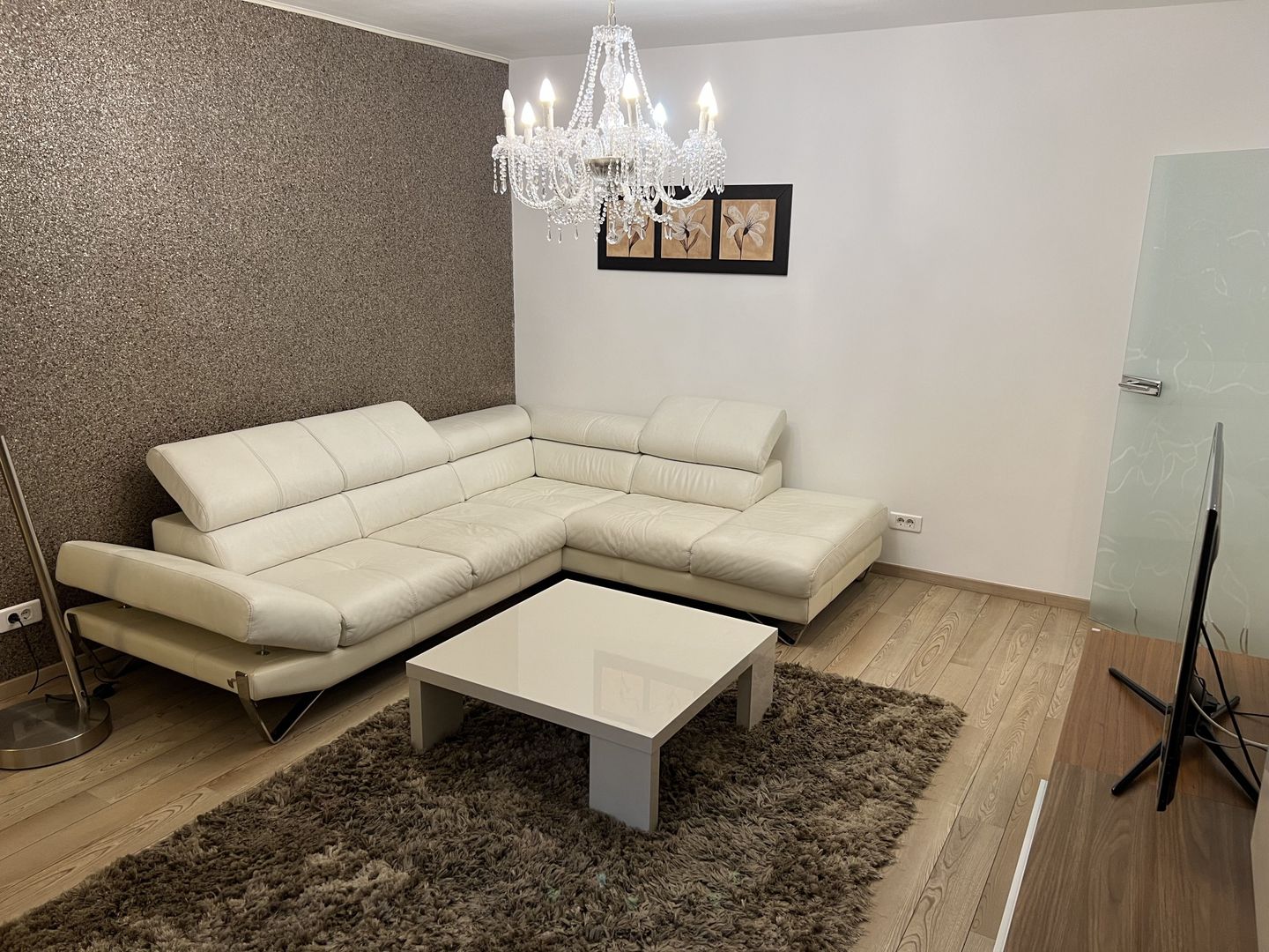 Apartament Lux 4 camere metrou loc parcare - Poză 9