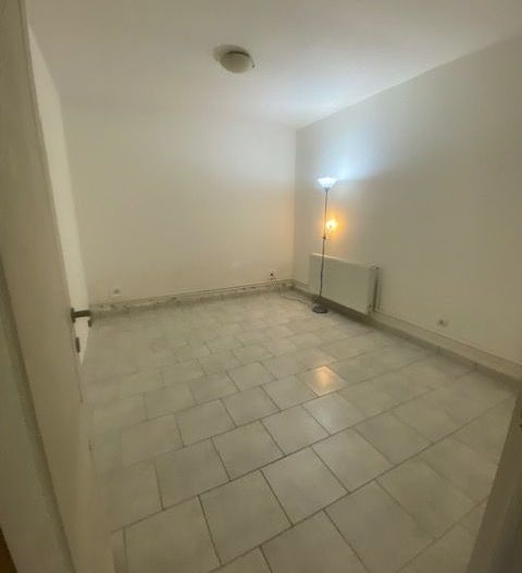 SPATIU COMERCIAL CU MULTIPLE DESTINATII CENTRAL - Poză 32
