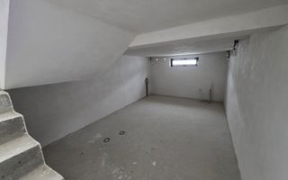 Casa individuala 5 camere ,cu carport si pivnita, Calea Cisnadiei - Poză 13