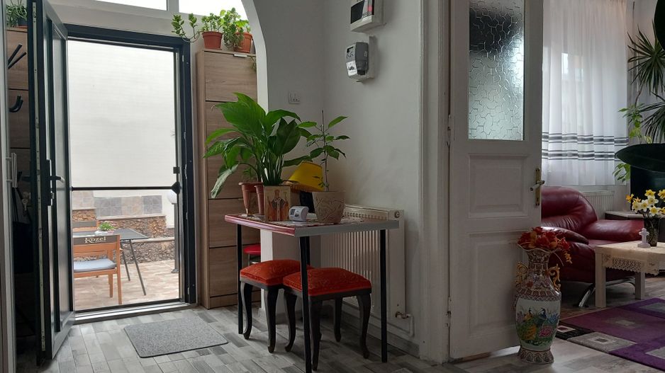 BRASADAS vinde casa curte comuna 3 cam 77mp HALA TRAIAN - Poză 16