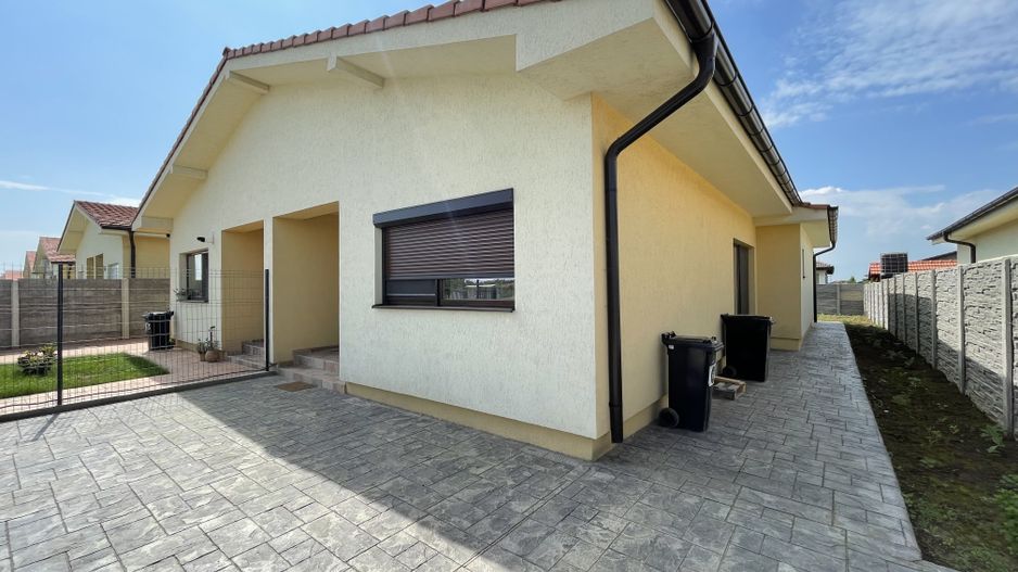 Duplex de inchiriat in Mosnita Noua. - Poză 3