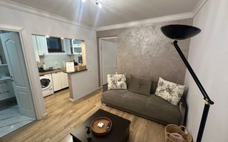 Garsoniera, decomandata, 50mp, zona UMFST - Poză 1