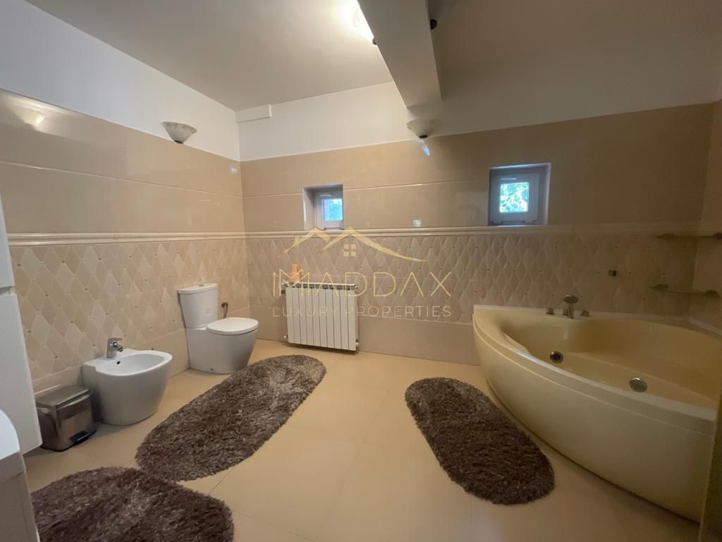 Vila superba**8 camere** Teren 1300 mp**Sauna +Piscina//Pipera - Poză 19
