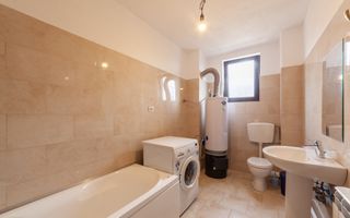 La 2 min de Campulung Muscel – 344 mp utili+ teren 4.563 mp -utilizare multiplă! - Poză 8