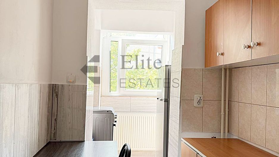 Apartament 1 camera de inchirat Bld. Decebal Oradea - Poză 3