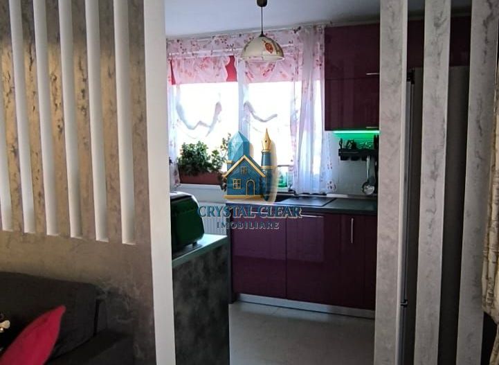 Apartament cu 3 camere + loc parcare - zona Podeni, str. Digului - Poză 7