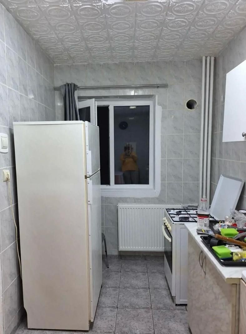 Apartament spatios, trei camere, zona Iancului - Poză 4
