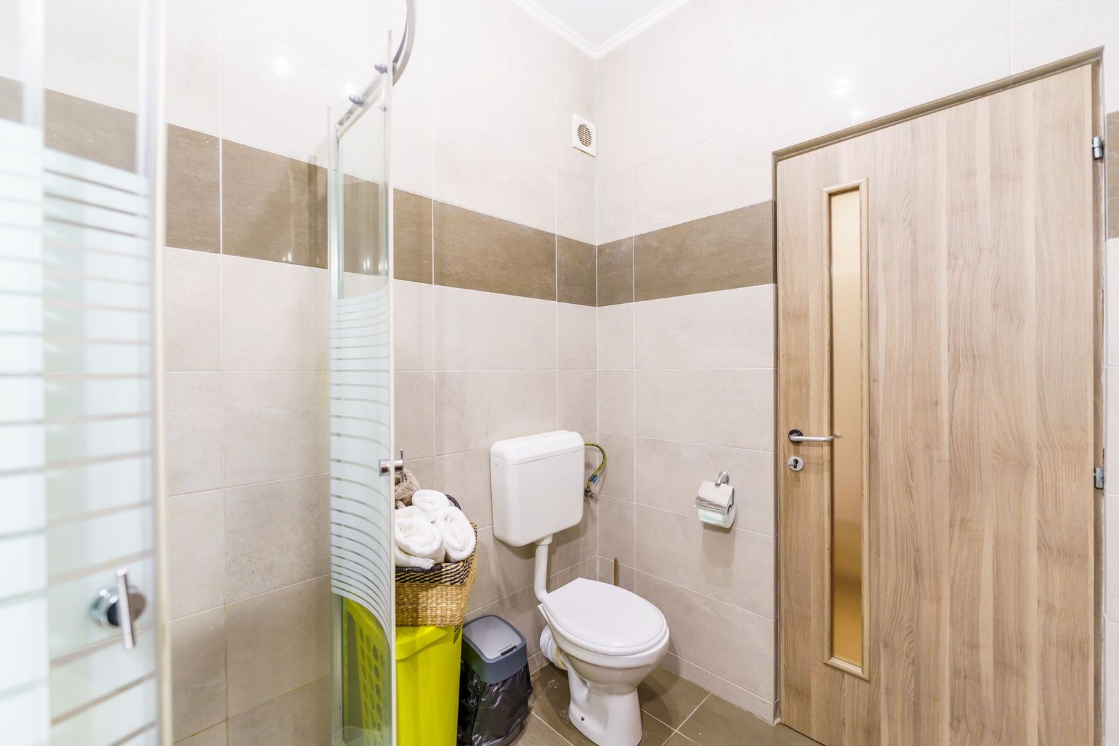 Apartament cu 3 camere la ARED UTA - Poză 8
