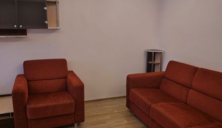 Apartament 2 camere de închiriat Tineretului – Piscului 13, bloc 77, 58 mp