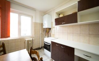 Apartament cu 3 camere de închiriat Vlaicu - Poză 14