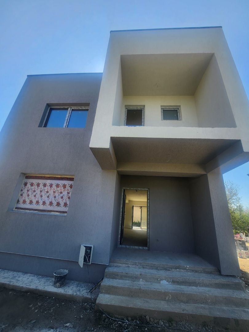 Casa de vanzare Stefanesti - Poză 1