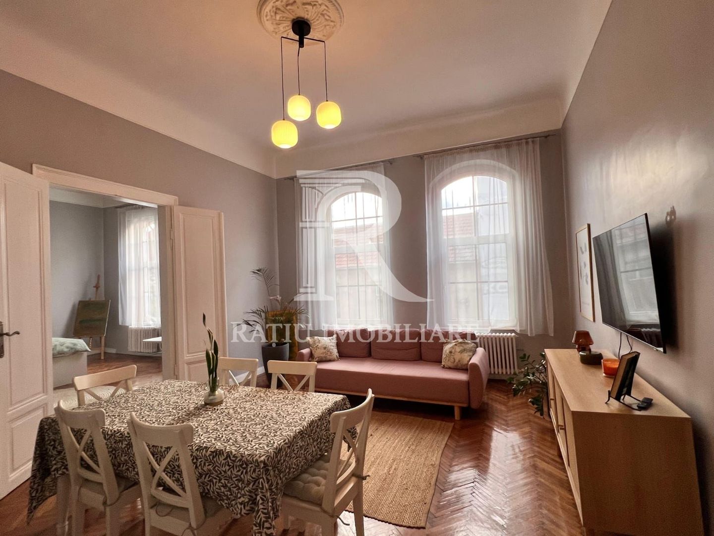 Apartament cu 3 camere de închiriat | Ultracentral | Oradea - Poză 2