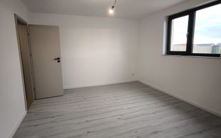 CASA NOUA SUPERBA IN NOJORID BIHOR 4 CAMERE - Poză 11