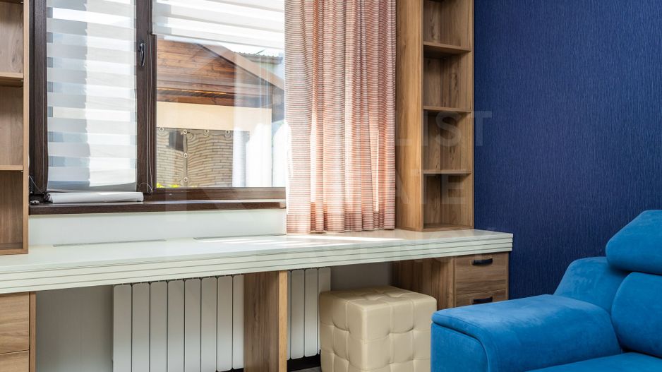 Vânzare, casă, 3 nivele, 4 camere, strada Schinoasa, com. Bacioi - Poză 5