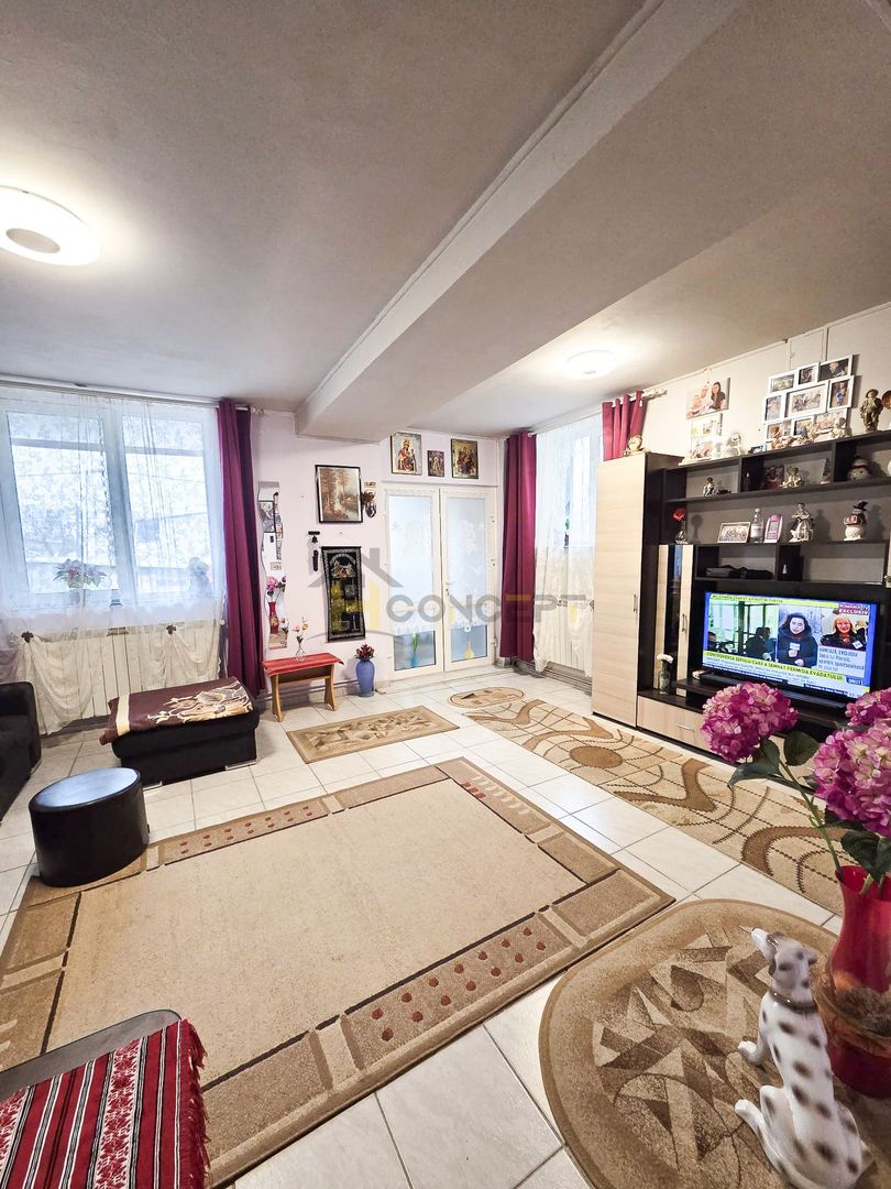 Vila individuala 6 camere Zona Ghencea Metrou Raul Doamnei Comision 0% - Poză 4