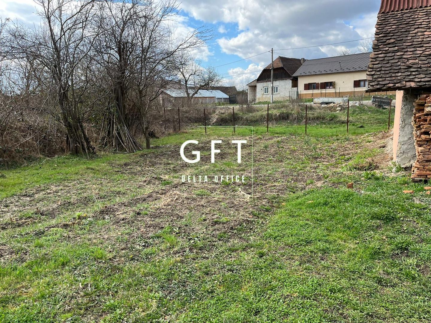 Casa de vanzare, Livezile. Se accepta si schimb cu apartament. - Poză 11