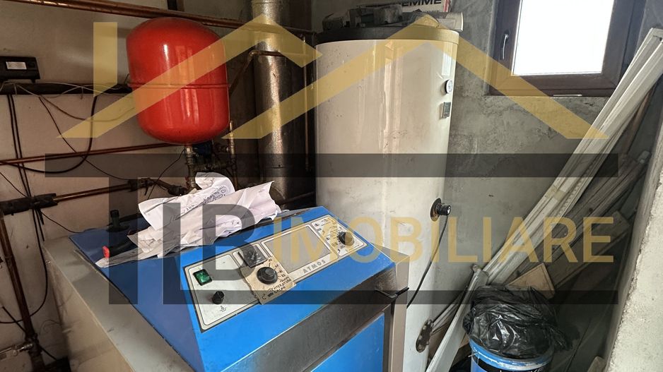 Vila cu 8 camere de vanzare, teren 1580mp, Zona Praid - Poză 40