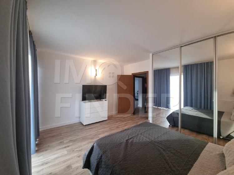 Penthouse pe 2 nivele, 5 camere, 160 mp,3 bai, 75 mp terase cu panorama superba! - Poză 3