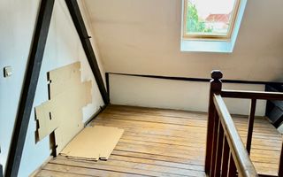 Charming 1930 villa in Cotroceni — original period details, quiet garden, excell - Poză 11