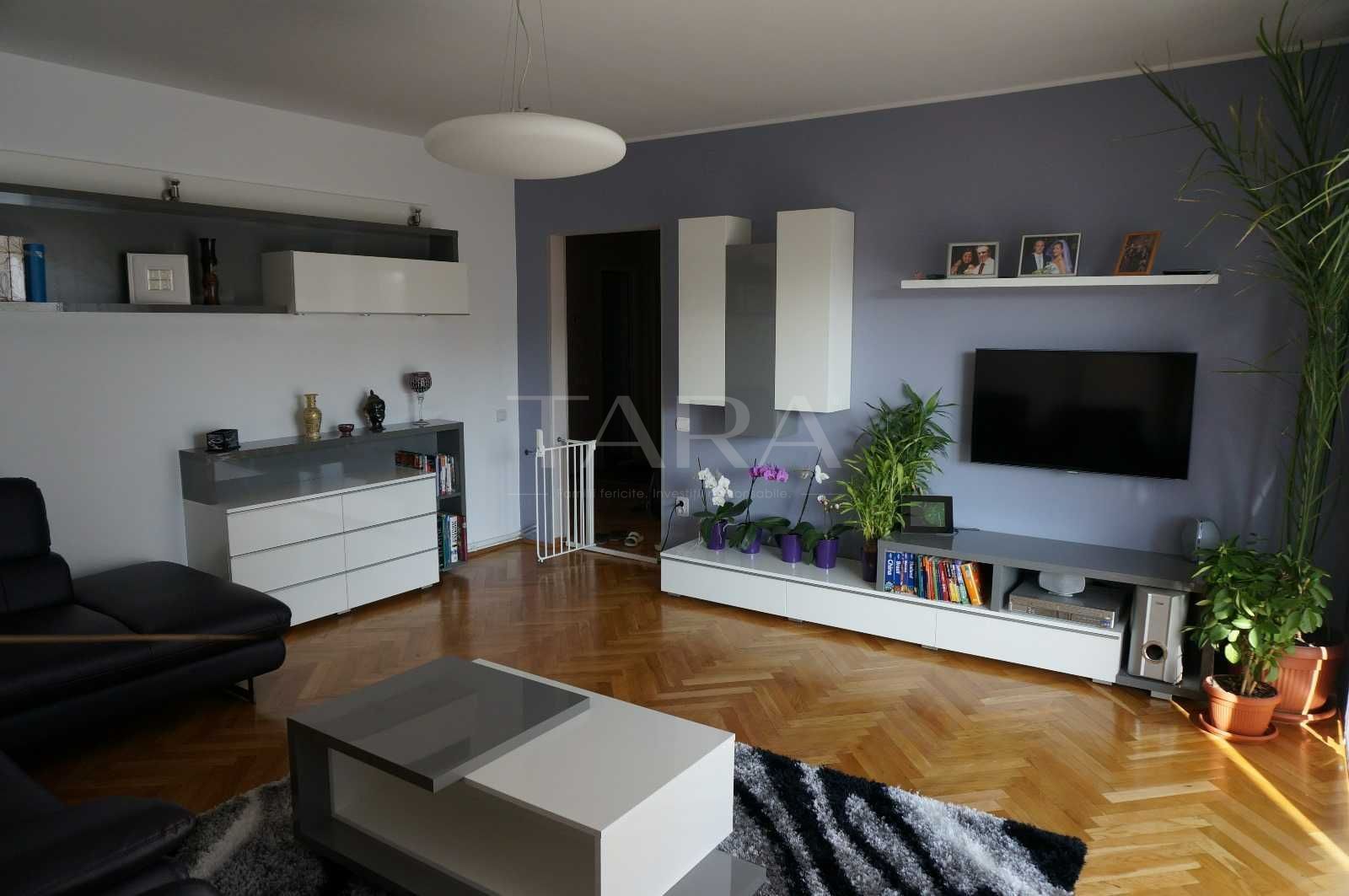 Apartament modern la ultimul etaj, confort, stil și randament garantat - Poză 2