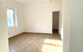 Apartament in casă, 60 mp, acces privat și teren, zona Platinia. - Poză 4