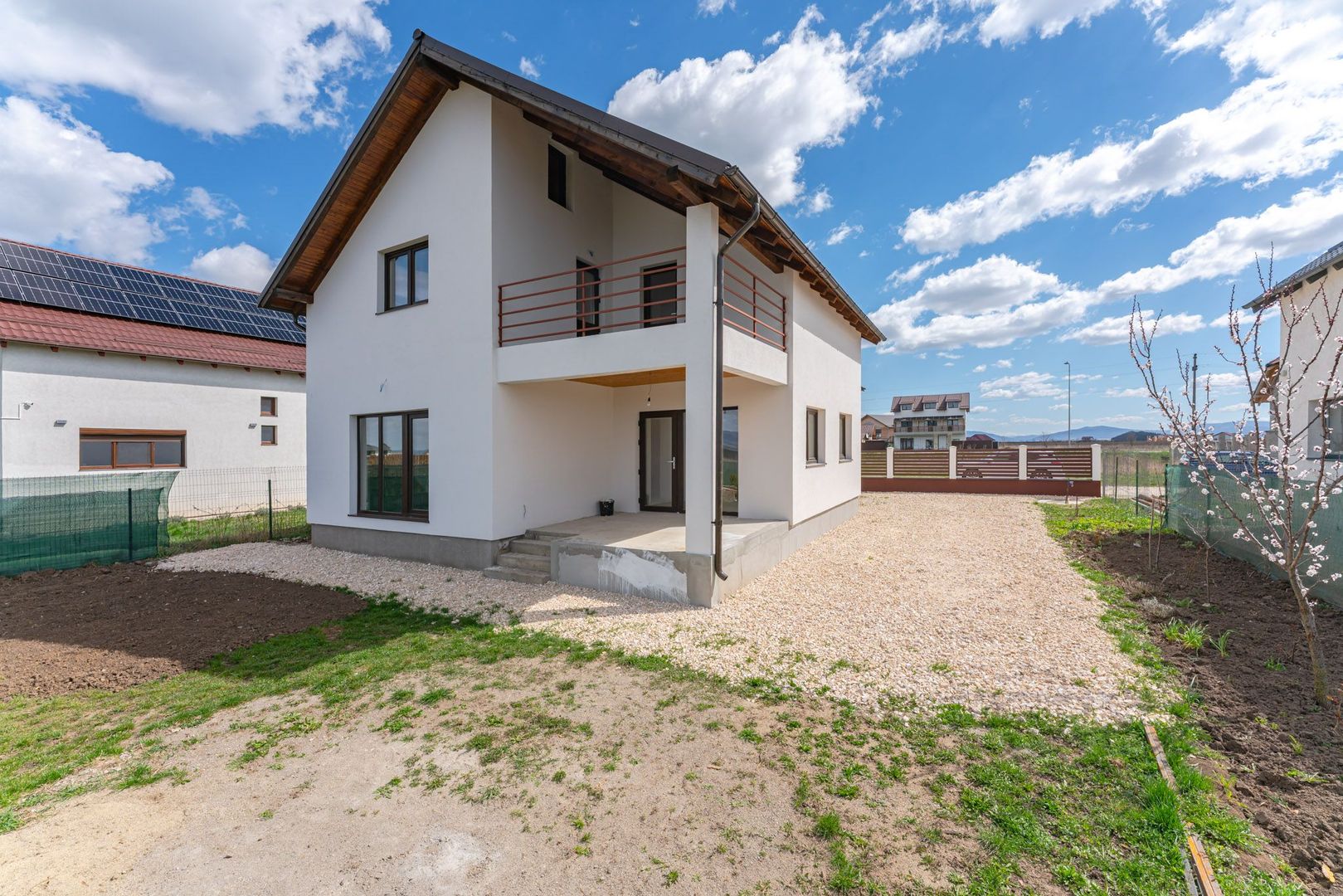 Casă nouă în Bod, P+M, de vânzare "la alb" sau "la cheie" - Poză 4