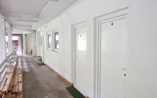 Locație cu potențial – bar, restaurant și cazare pe DN7 Dealul Negru - Poză 15