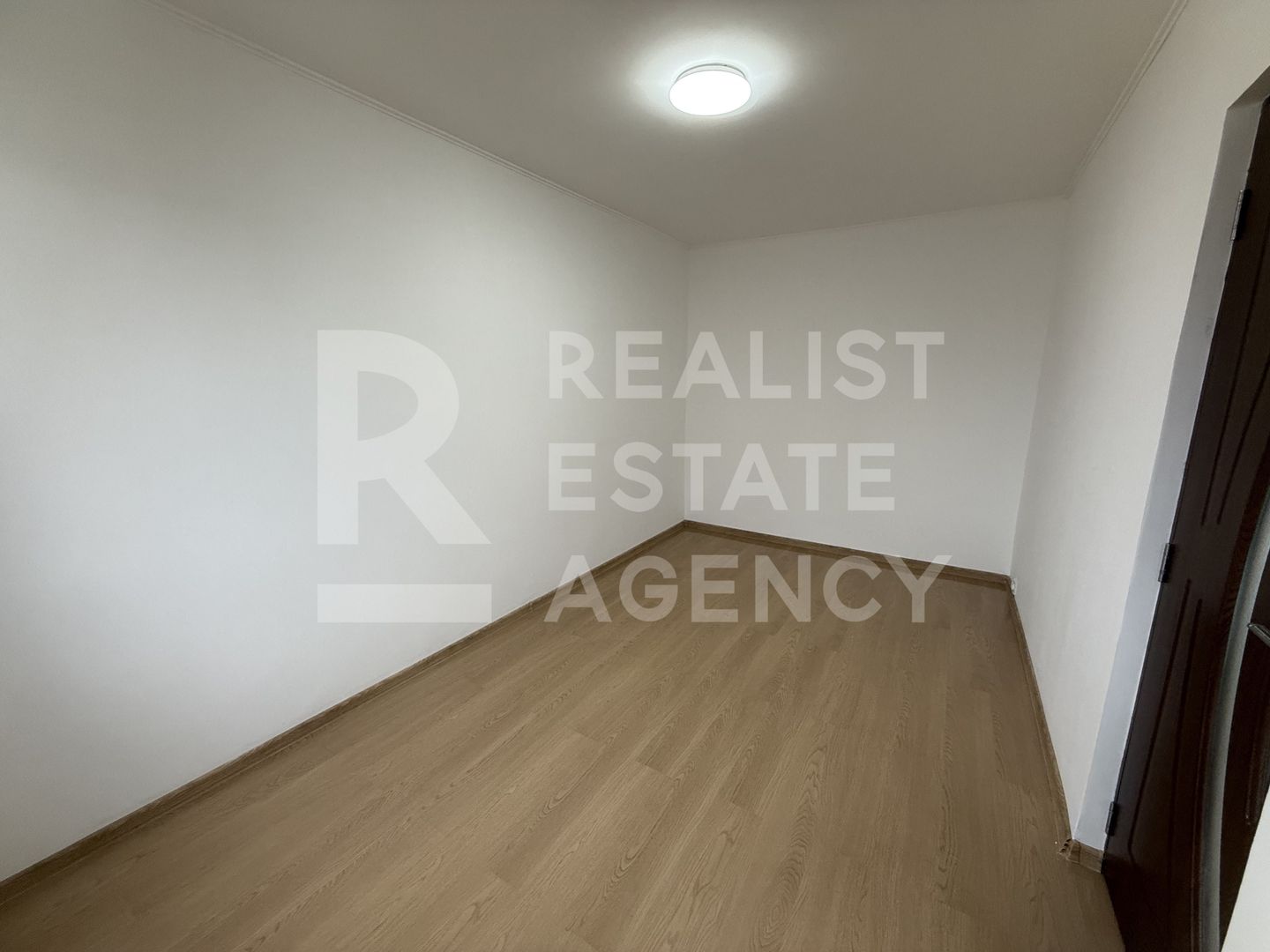 Apartament cu 3 camere,renovat, Alexandru cel Bun, Iași - Poză 6