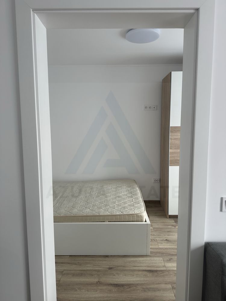 Apartament 3 camere semidecomandat etaj 2 strada Semaforului - Poză 7