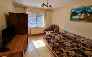 Apartament cu trei camere, zona Racadau 73 mp - Poză 7