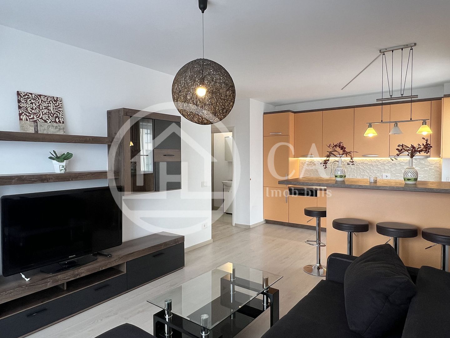 Apartament cu 3 camere de inchiriat in Prima Universitatii, Oradea - Poză 2