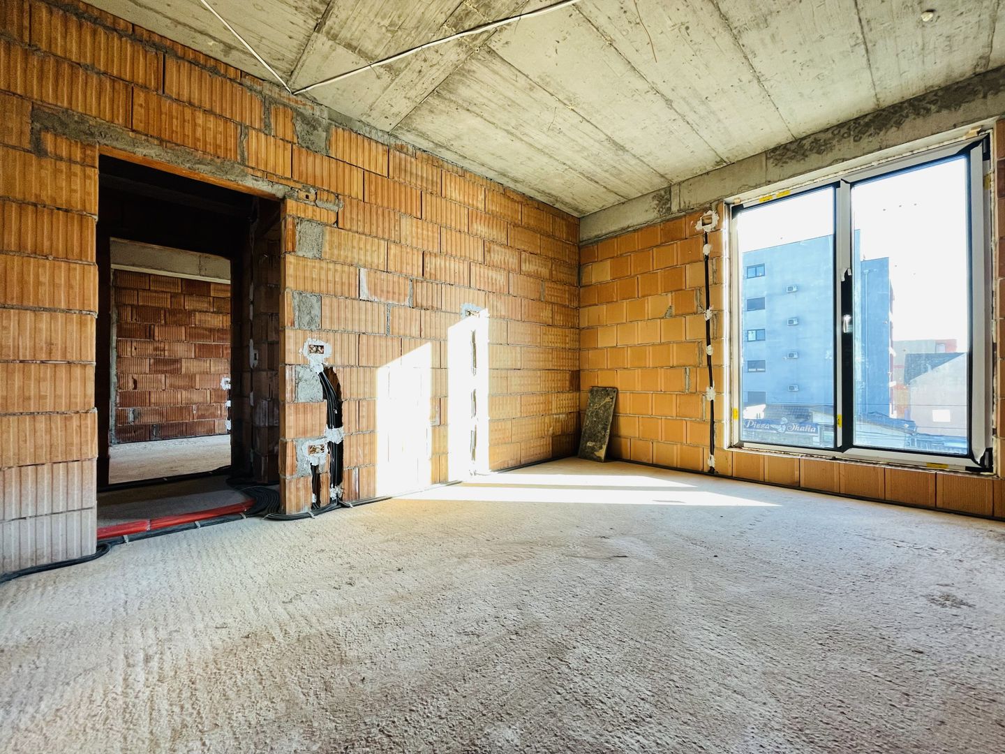 Apartament Unic | 4 cam, 140 mp | Lift&Terasa 37 mp | Singur pe nivel - Poză 40