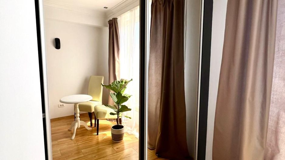 Apartament cu 3 Camere Herastrau / Terasă Generoasă - Poză 10