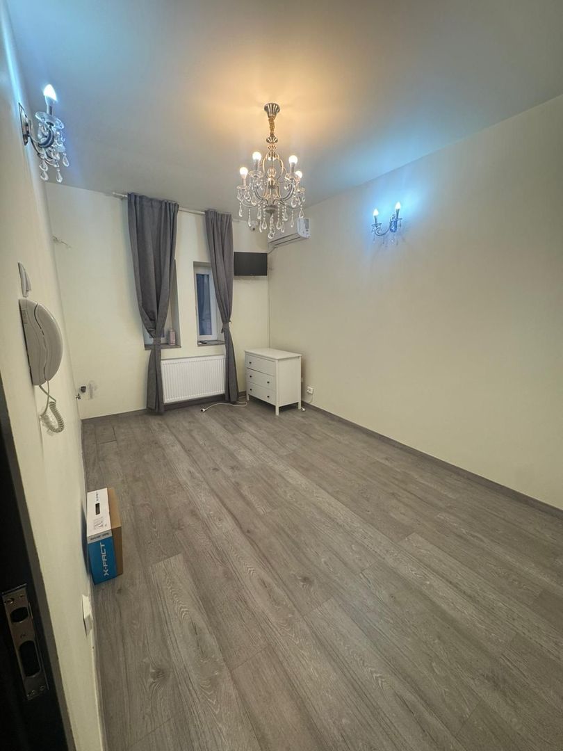 Spatiu comercial de inchiriat Piata Romana bd Magheru - Poză 16