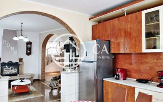 Casă cu 7 camere de închiriat în zona Gheorghe Doja, Oradea - Poză 9