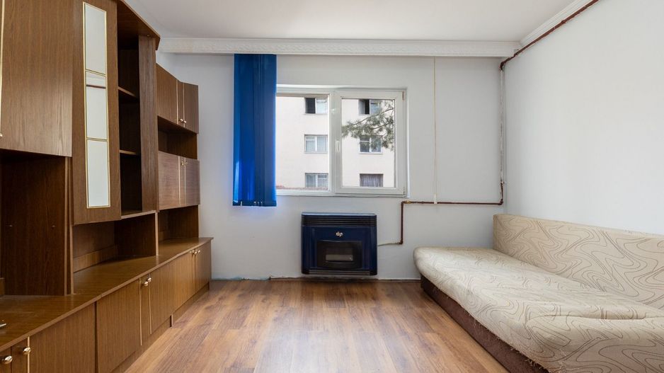 Garsonieră tip cămin–21 mp, baie proprie, Tractorul, ideal investiție - Poză 1