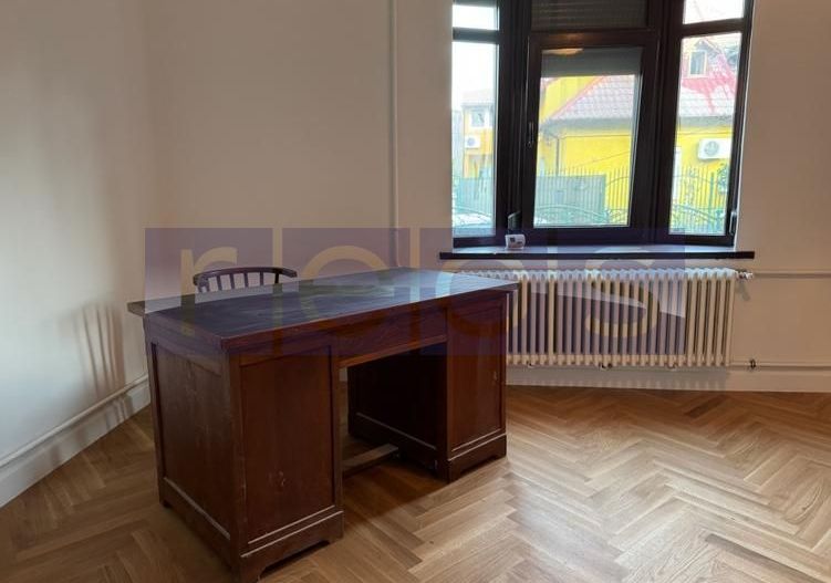 INCHIRIERE VILA 6 CAMERE | DECOMANDAT | ZONA VATRA LUMINOASA - Poză 2