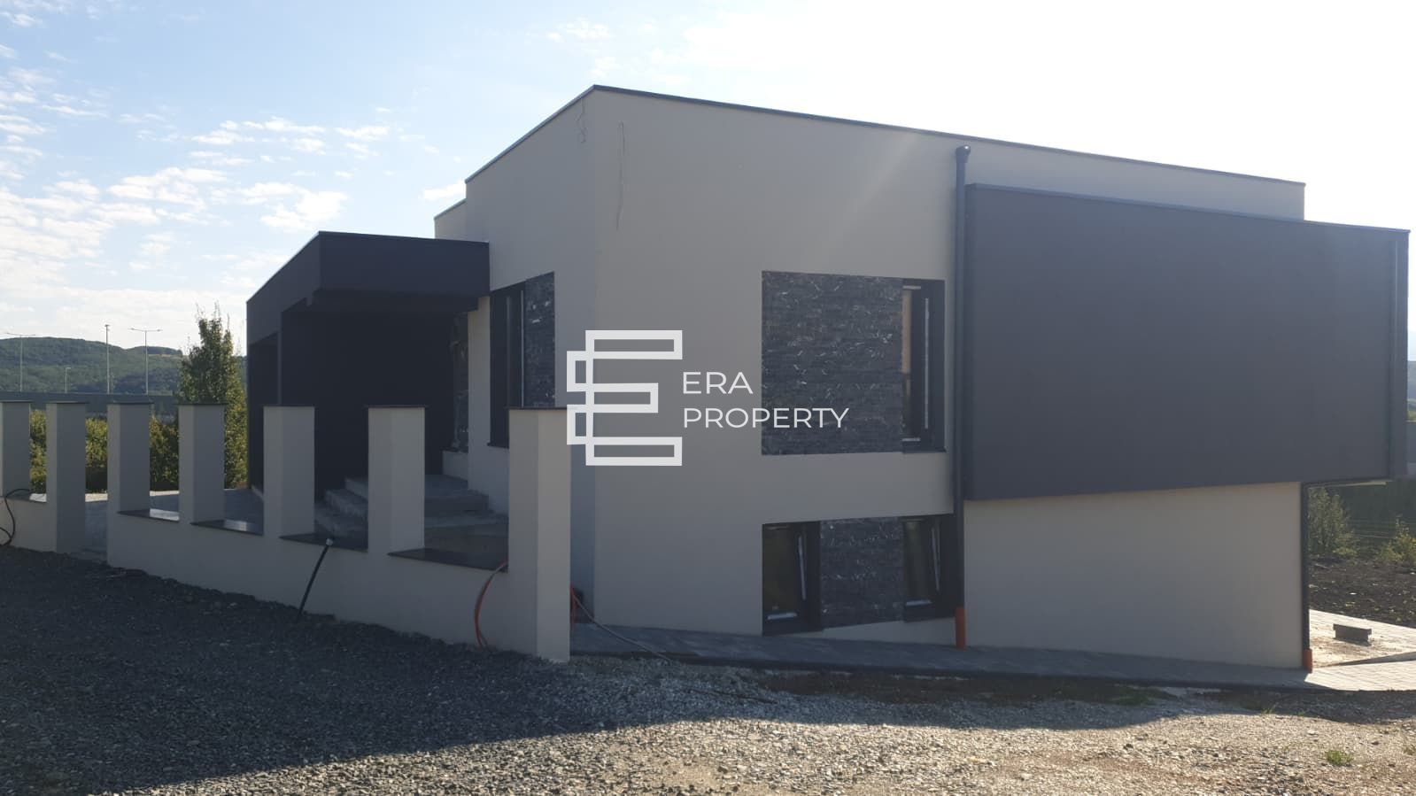 Casă modernă, parțial mobilată, cu garaj și teren de 815 mp, Șelimbăr - Poză 6