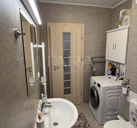 Apartament cu 2 camere, 64 mp, parcare în garaj, Între Lacuri. - Poză 5