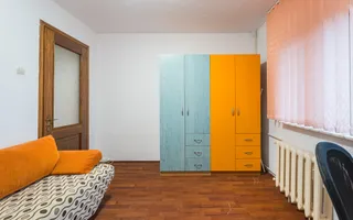 4 camere cu boiler, 13 Septembrie - Poză 17