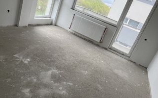 Apartament decomandat - Poză 1